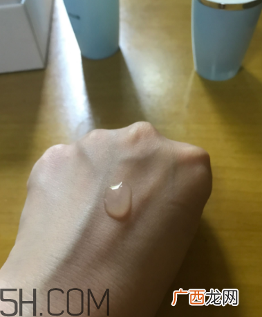欧诗漫智慧水什么功效 欧诗漫智慧水适合夏天吗