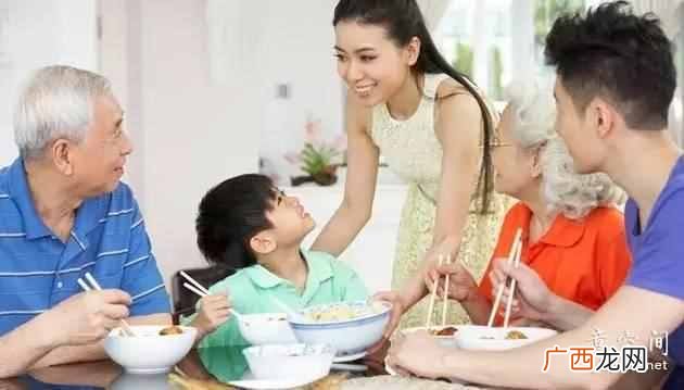 感恩节吃火鸡的由来 感恩节为什么要吃火鸡
