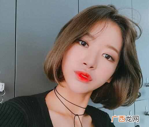 推荐几款好看的发型 学生剪什么发型好看