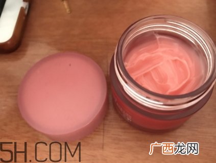 泰国cibio2唇膜和兰芝唇膜哪个好?泰国cibio2唇膜怎么样