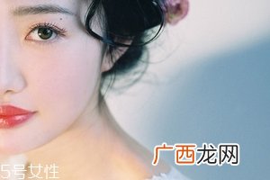 息斯敏是饭后吃吗？息斯敏饭后服用效果好