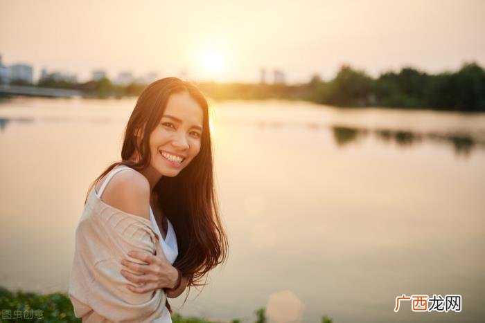 强势的女人性格特征，男生是不是都喜欢强势的女生