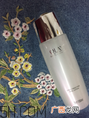 Olay15秒面膜水可以白天用吗？能见光吗？