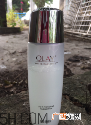 Olay15秒面膜水可以白天用吗？能见光吗？
