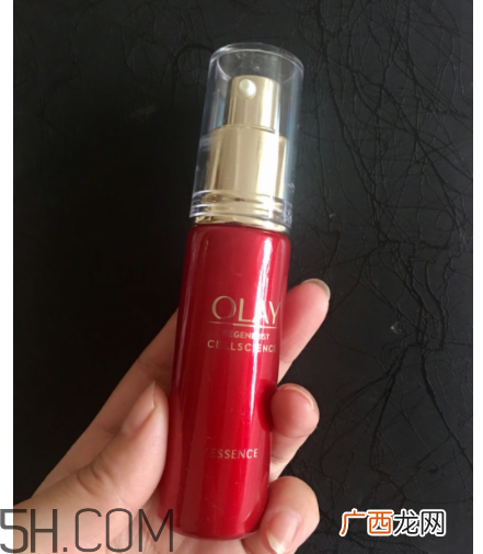 Olay小脸精华露是乳液吗？用在哪一个步骤？