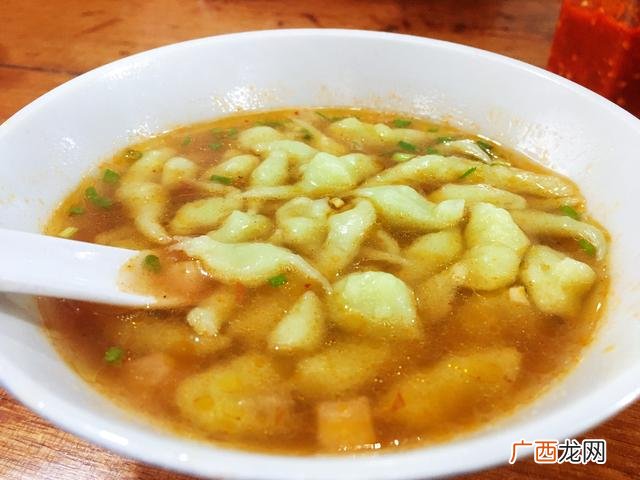 旅游区做什么生意火爆 古镇里开什么特色店