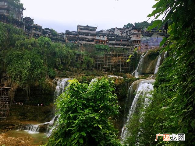 旅游区做什么生意火爆 古镇里开什么特色店