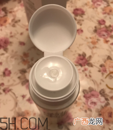 欧诗漫卸妆水辣眼睛吗？欧诗漫卸妆水评测