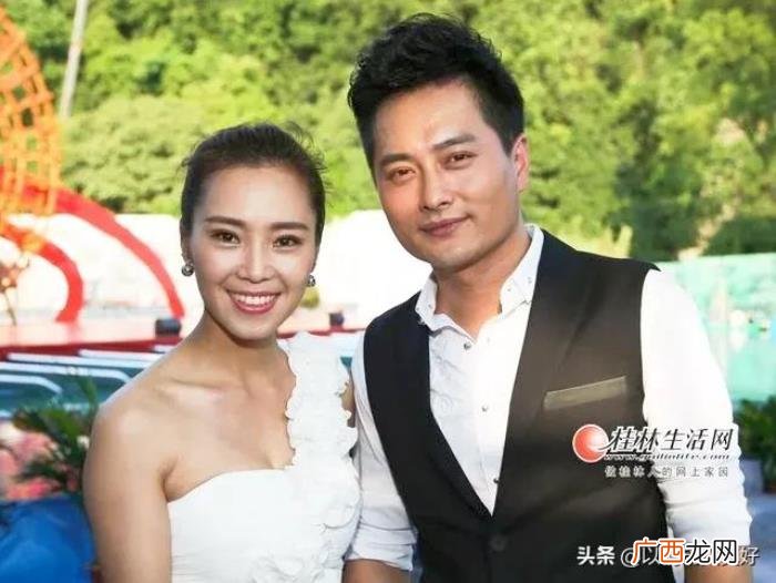云飞在前妻女儿紧要关头 云飞结婚照