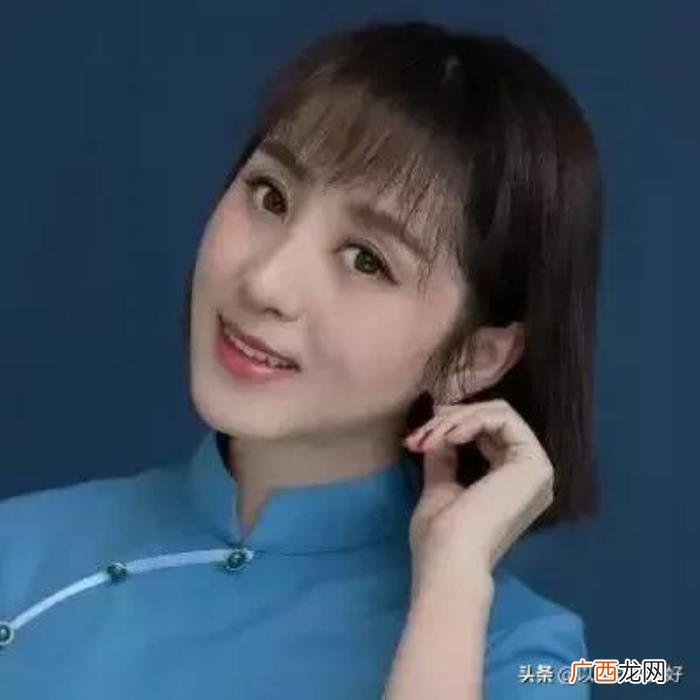 云飞在前妻女儿紧要关头 云飞结婚照