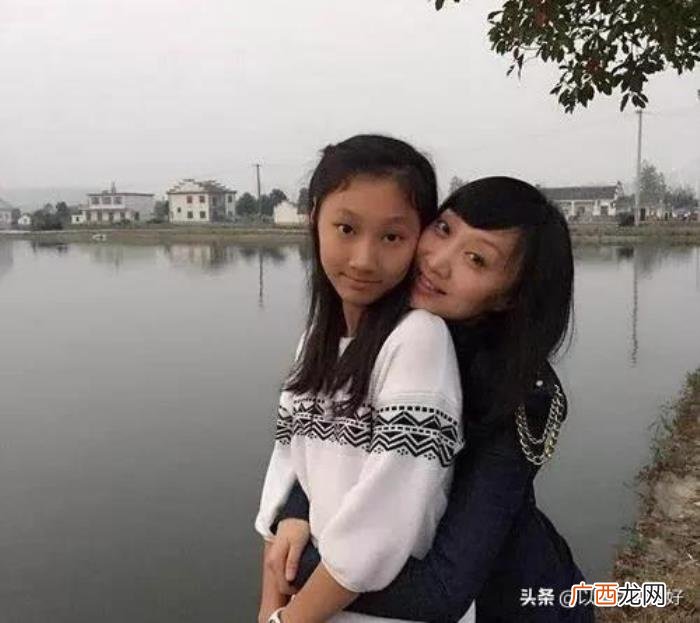 云飞在前妻女儿紧要关头 云飞结婚照