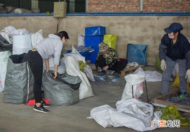 从白手起家到月收一百万 90后白手起家的女富豪