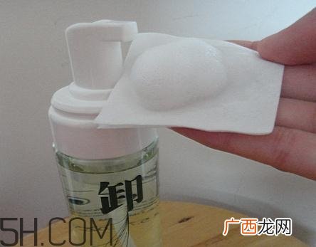 三草两木卸妆液好用吗？三草两木卸妆液测评