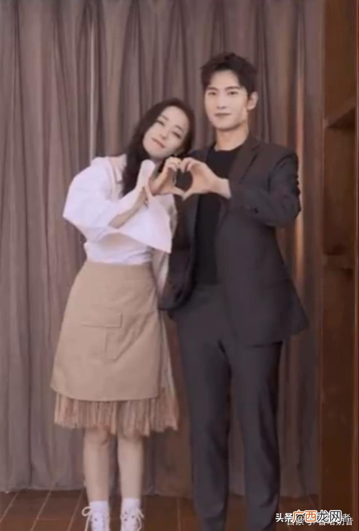 杨洋韩国粉丝，杨洋壁咚迪丽热巴惹粉丝尖叫
