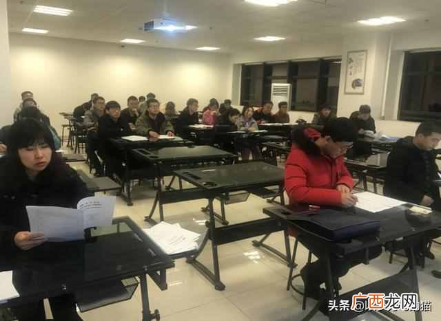 文科男生学什么专业好（就业前景好的专业推荐