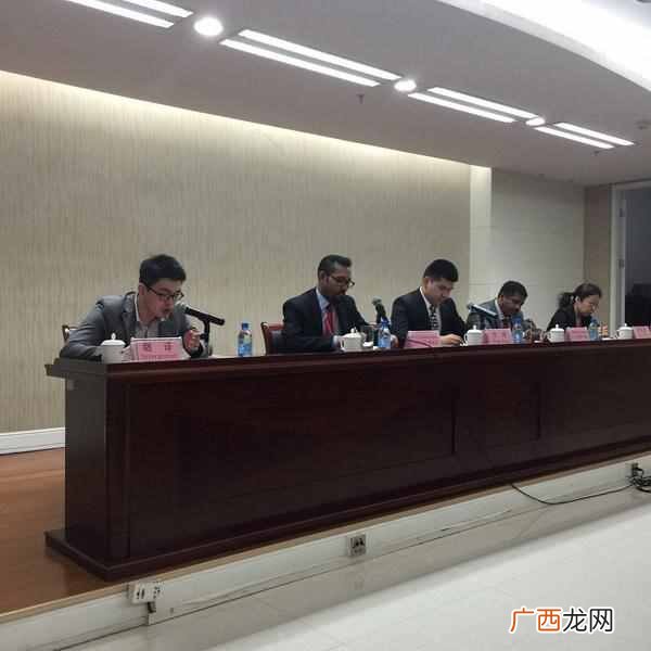 主要是做什么 同声传译是什么专业