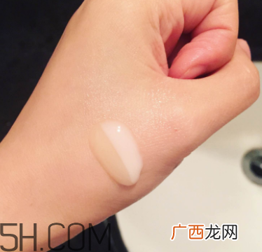 倩碧淡斑精华能见光吗？有效吗？