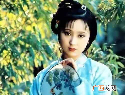 小家碧玉是什么样子 大家闺秀是什么意思