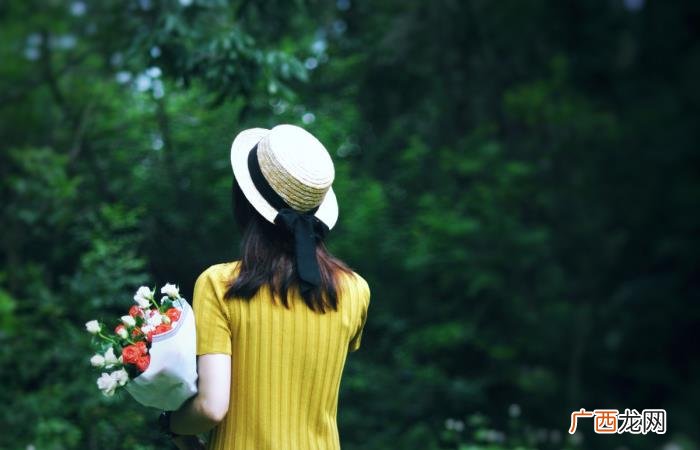 女朋友生气怎么哄，直男请这样哄生气的女友