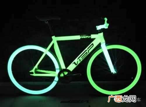 死飞最简单的刹车方法 死飞怎么刹车最安全