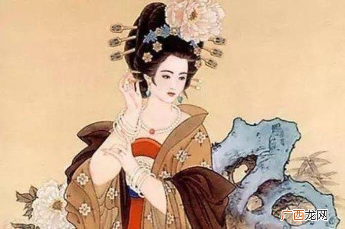 用十首古诗将女人的美从头写到脚 形容女人漂亮的诗句
