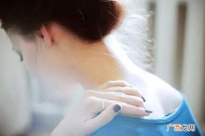用十首古诗将女人的美从头写到脚 形容女人漂亮的诗句