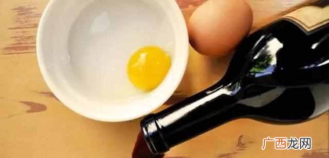 牛奶红酒面膜怎么做（自制红酒面膜的作用和功