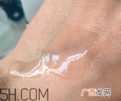 欧诗漫生肌水什么功效？欧诗漫生肌水夏天用油吗？