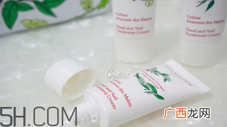 娇韵诗护手霜油吗？娇韵诗护手霜孕妇能用吗？