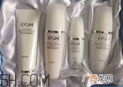 欧诗漫哪个套盒性价比最高？欧诗漫补水套盒与美白套盒对比