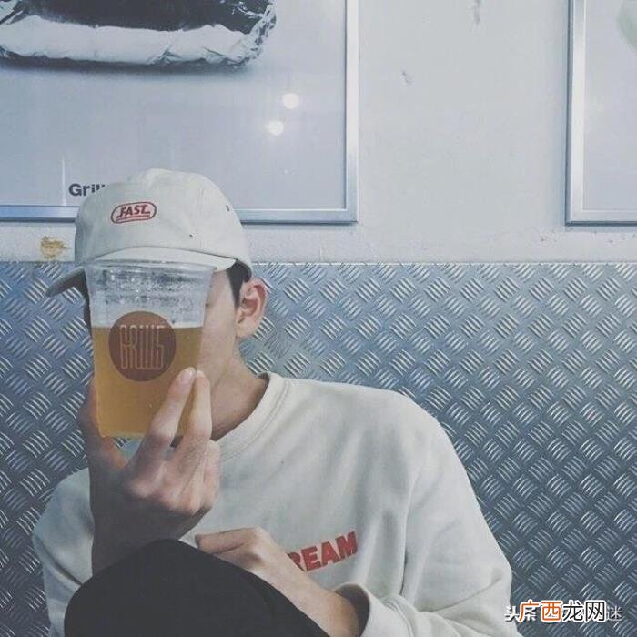 忧伤失眠的心情说说 关于失眠的说说和配图
