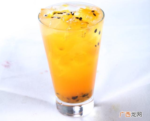 新手开奶茶店注意事项 开一家饮品店需要投入多少钱