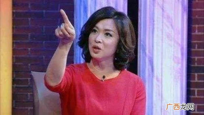 和老公汉斯离婚只用5分钟 金星离婚了吗