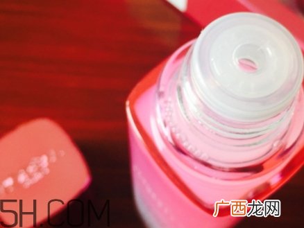 欧莱雅天才水和葡萄籽区别 欧莱雅天才水和葡萄籽哪个好