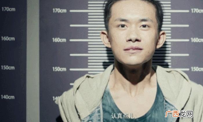 易烊千玺多大岁数，20岁的易烊千玺被赞天才演员