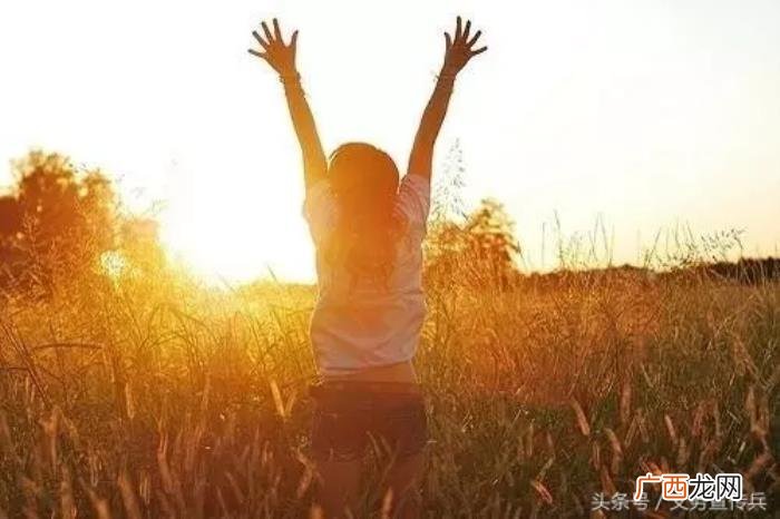 一个人很烦很累的心情说说 很烦很累的心情说说