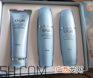 欧诗漫水活奇迹深层补水套组包含哪些_使用步骤