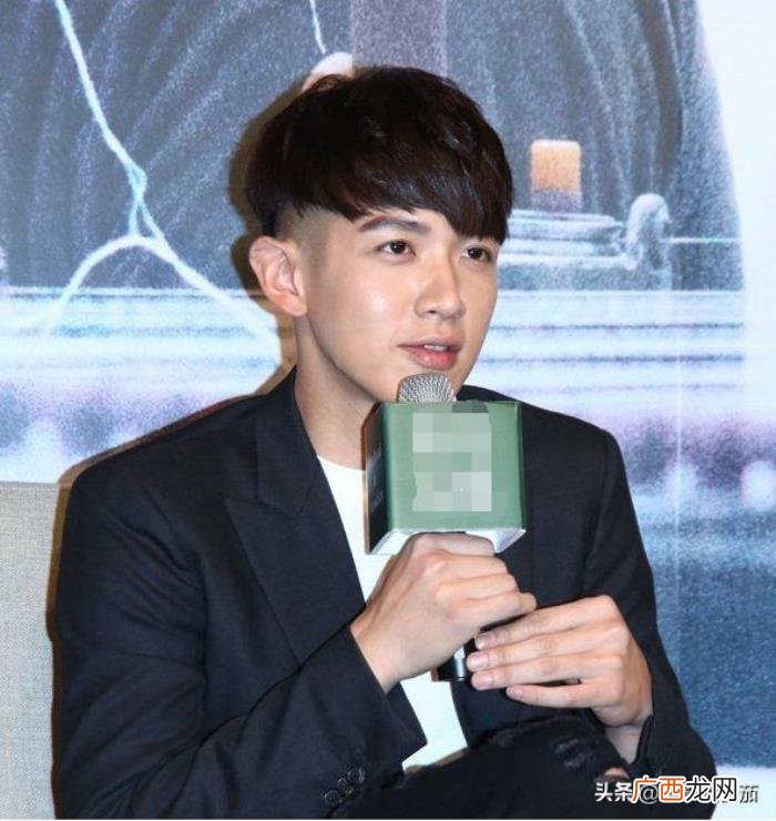 萧亚轩采访直言想为男友生孩子 为什么特别想给男朋友生孩子