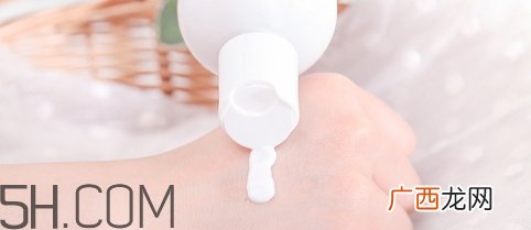 ?alpha hydrox果酸身体乳好用吗？可以去鸡皮吗？