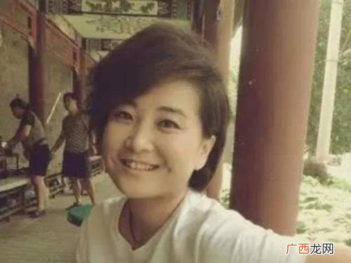 贾玲大学时有个男朋友 贾玲男朋友