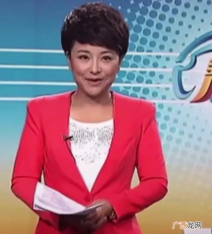 贾玲大学时有个男朋友 贾玲男朋友