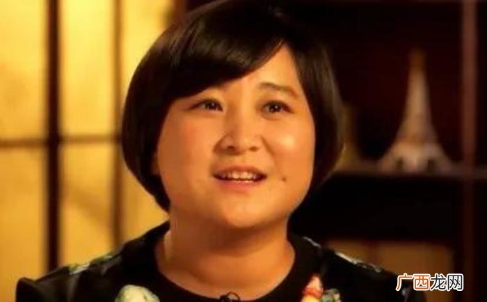 贾玲大学时有个男朋友 贾玲男朋友