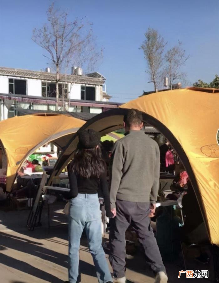 14岁李嫣疑似接受准继母 孩子接受后妈的年龄段