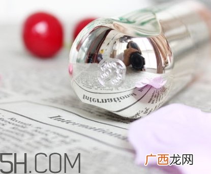 百优眼霜和sk2眼霜哪个好？百优眼霜和sk2眼霜对比