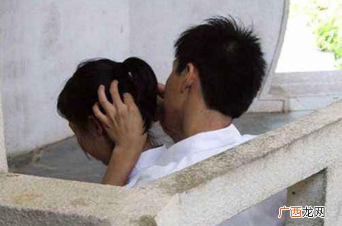 女孩早恋原因有三种，为什么孩子喜欢早恋