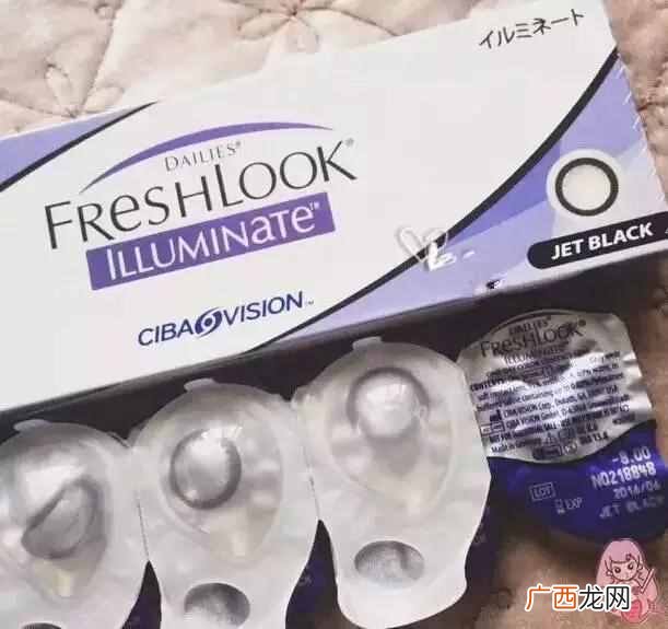 新手戴隐形眼镜注意事项 什么隐形眼镜好