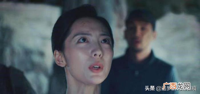 张起灵和陈文锦睡了，张起灵和陈文锦是何关系