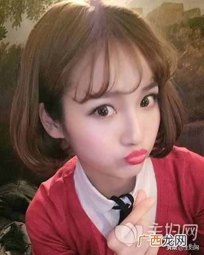 10款适合大圆脸的发型 圆脸做什么发型好看