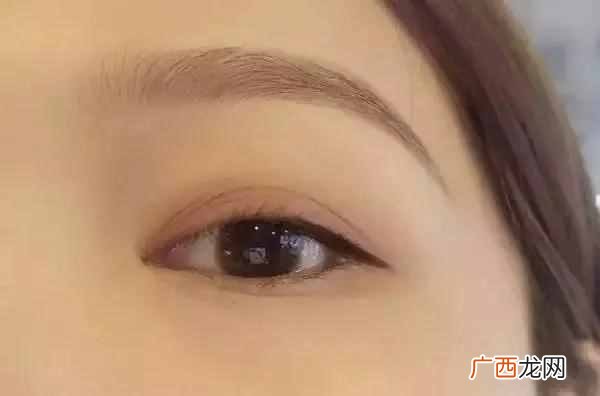 化妆步骤细节 化妆都需要什么化妆品