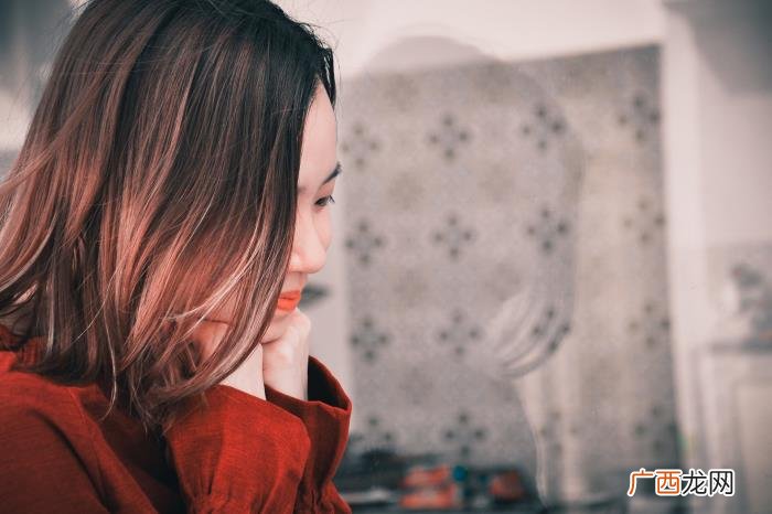 说明对你动情至深了 一个男人对你动情至深的表现